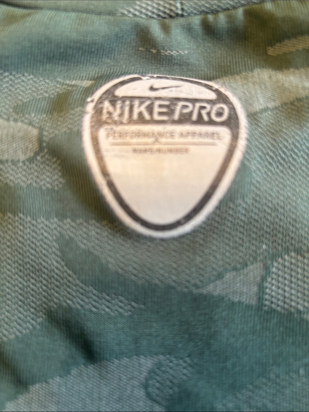 Nike Men’s Gray/Green Athletic Shorts set - Picture 9 of 15